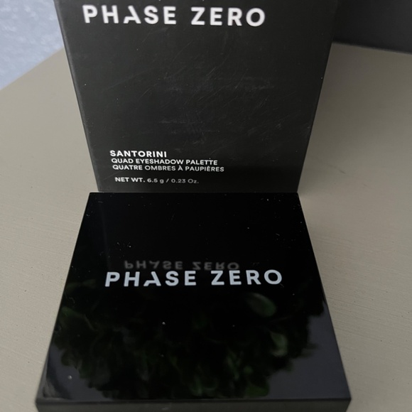 Phase Zero Santorini Quad Eyeshadow Palette‎ - Picture 4 of 4